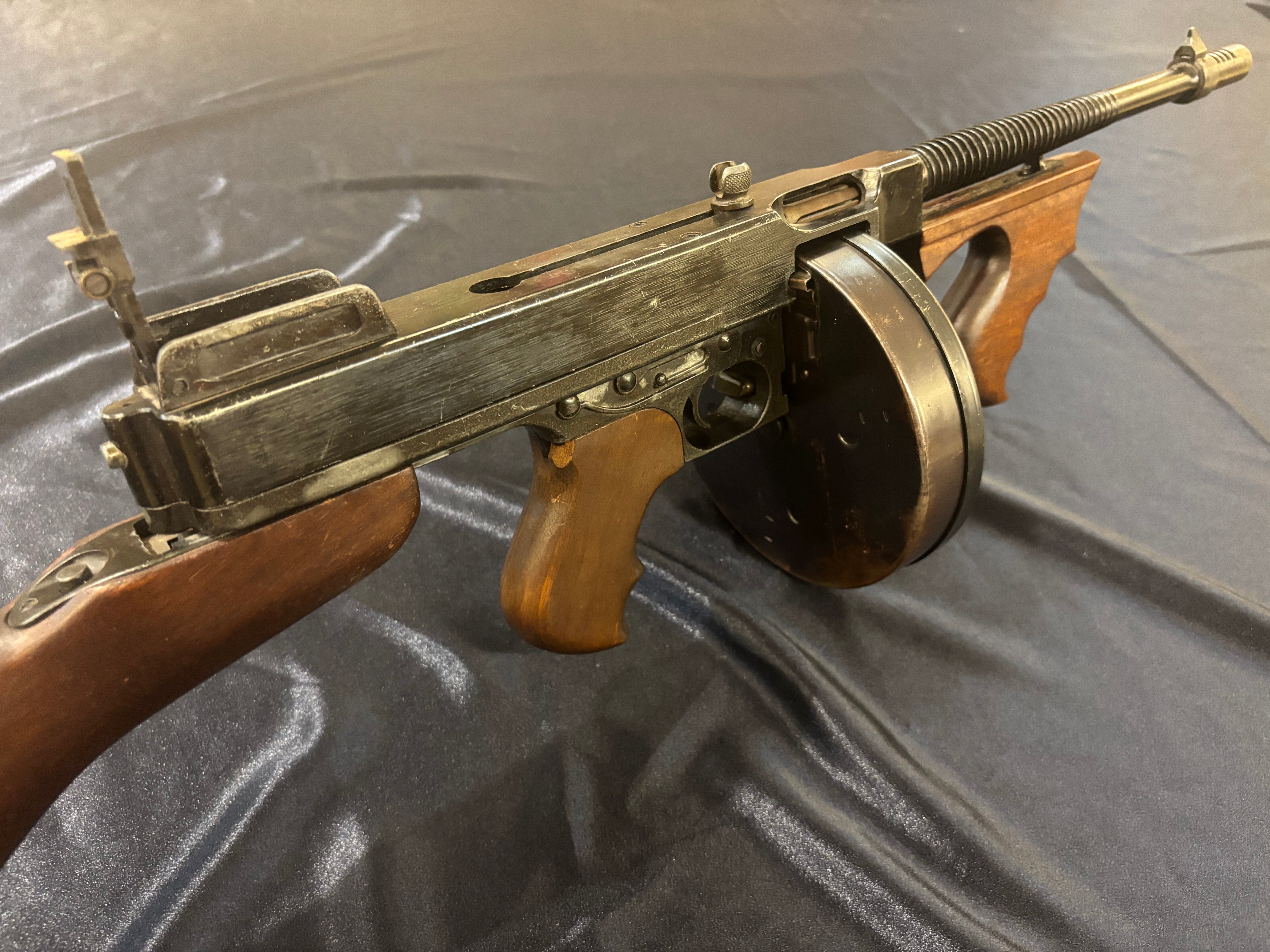 Thompson Sub Machine Gun