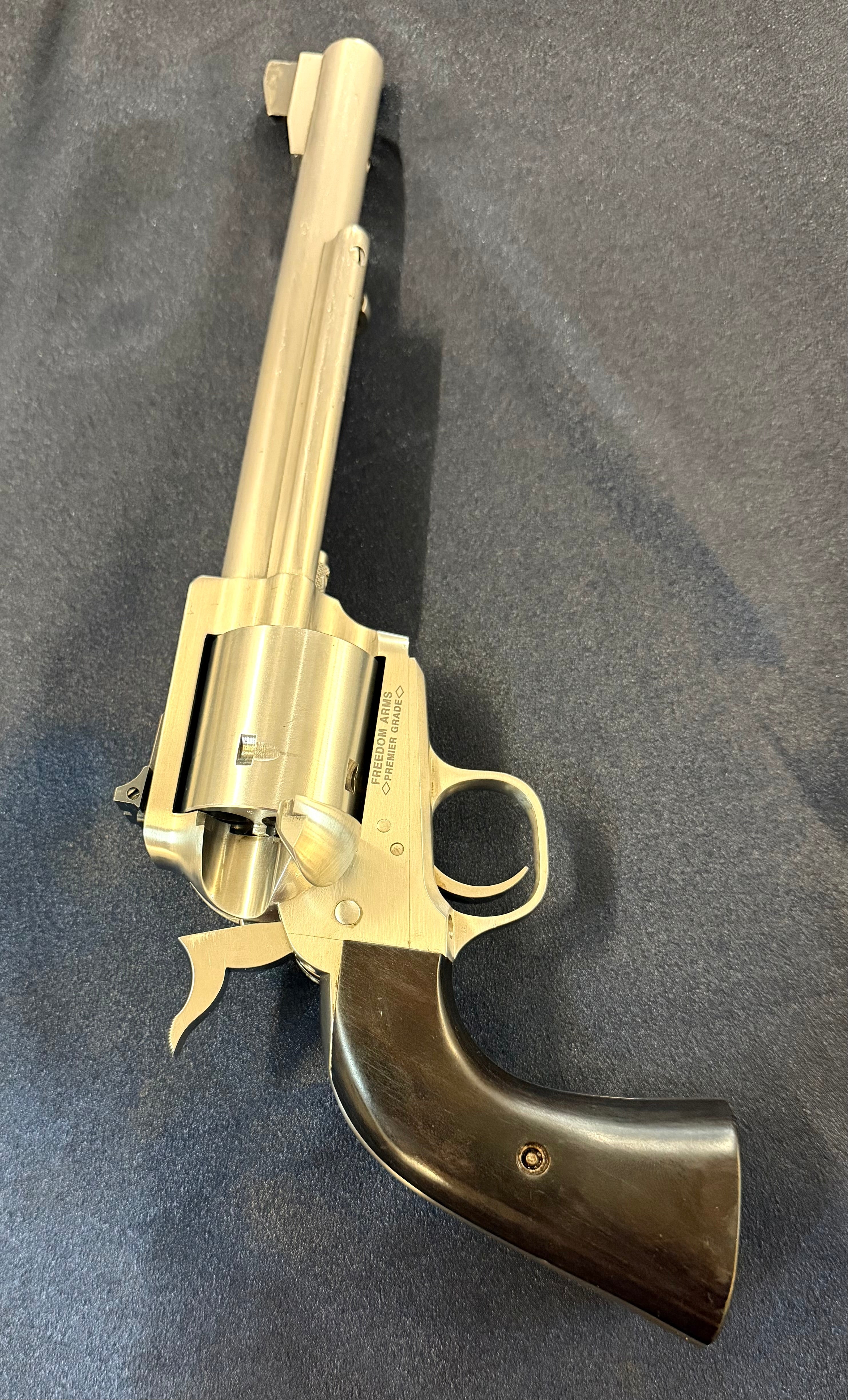 Freedom Arms Model 83