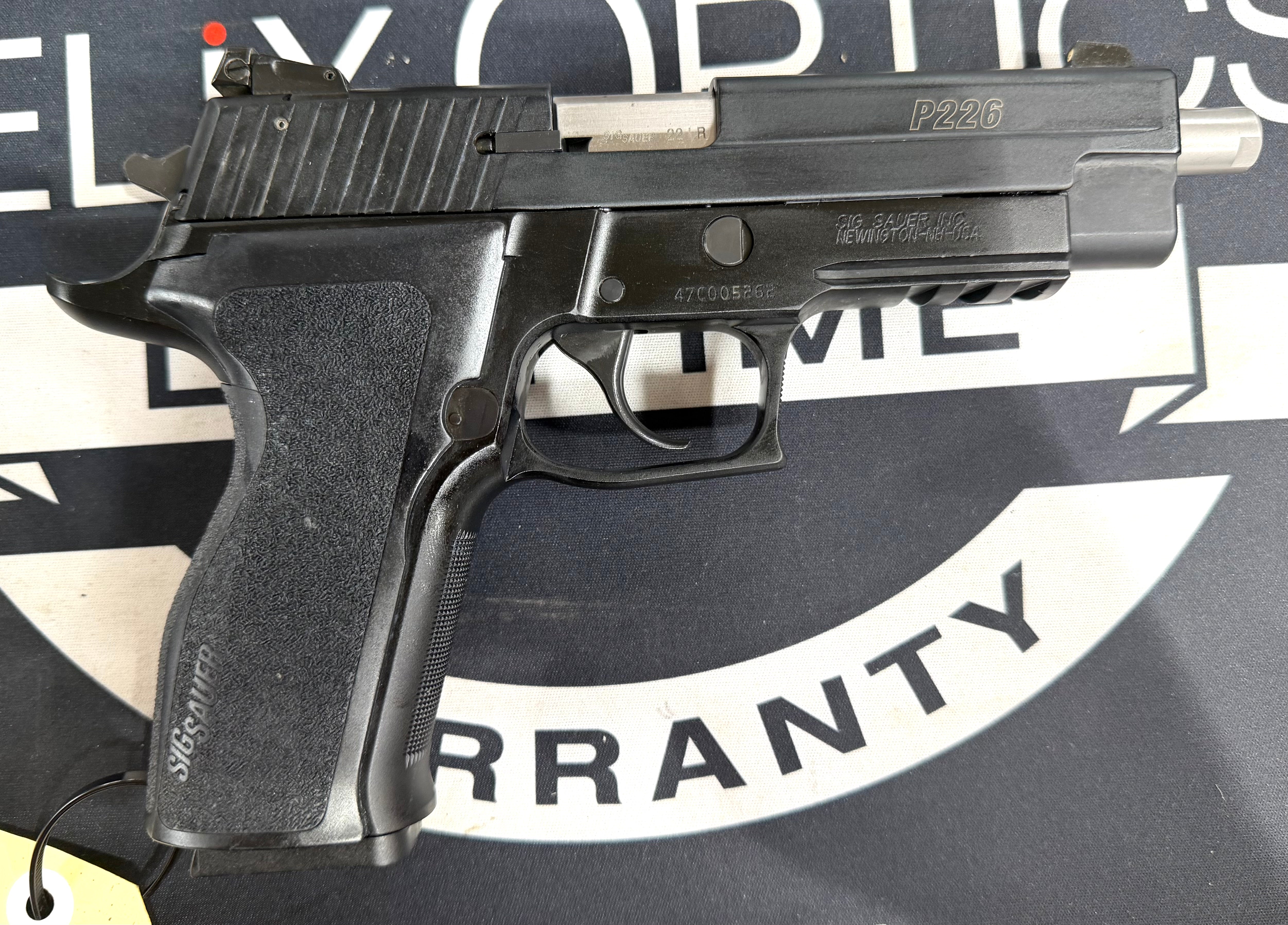 SIG 22LR P226 SA PISTOL CON2/1203 S/HAND